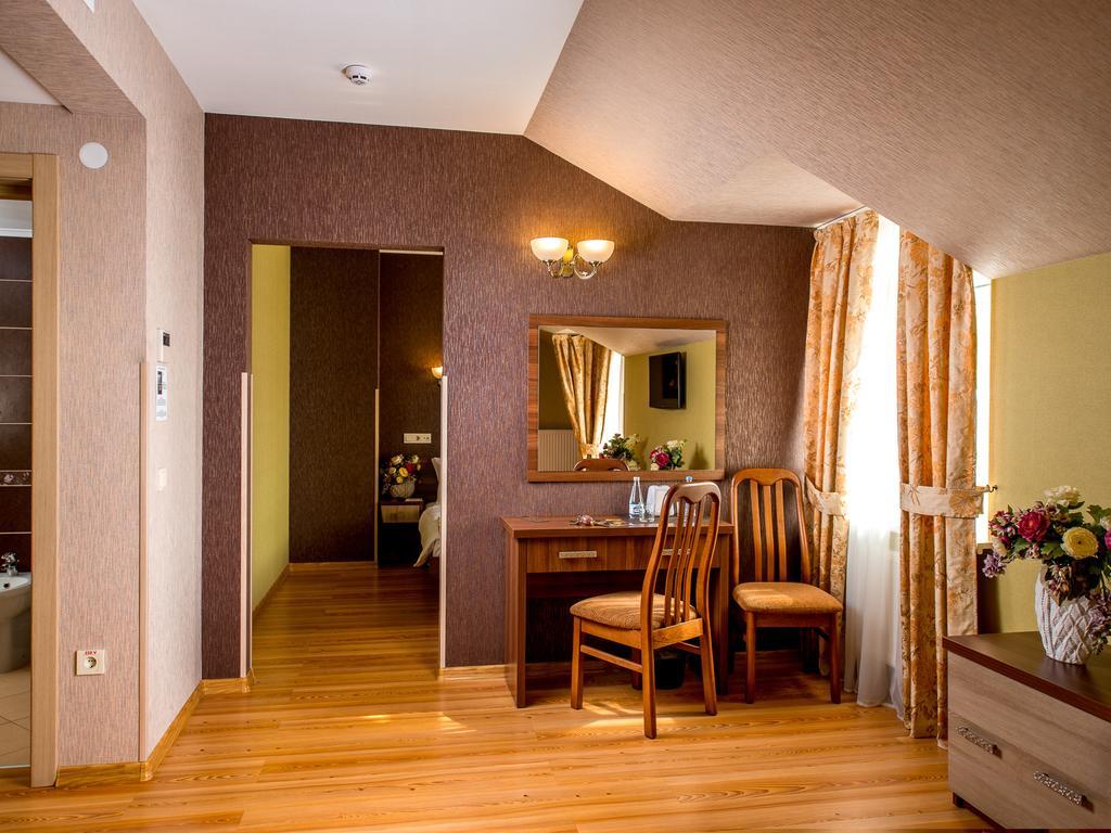 Hotel&Spa Pysanka, Готель Писанка, 3 Сауни Та Джакузі - Індивідуальний Відпочинок У Спа Lemberg Zimmer foto
